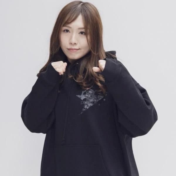 【IWUビッグシルエットプルオーバーパーカー】裏起毛で、ふわふわ暖かく 画像0-1｜rsc products公式ウェブサイト