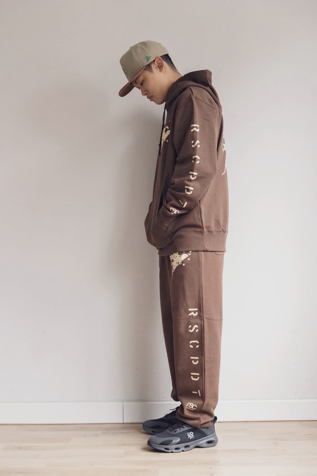 先行予約商品 “STAR”スウェットパンツ 画像0-4｜rsc products公式ウェブサイト